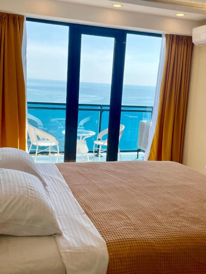 Sea View Apartments Orbi Beach Tower Batumi Exterior foto