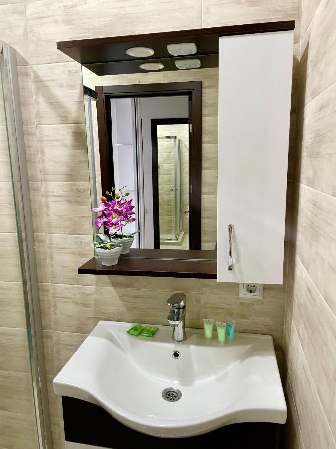 Sea View Apartments Orbi Beach Tower Batumi Exterior foto